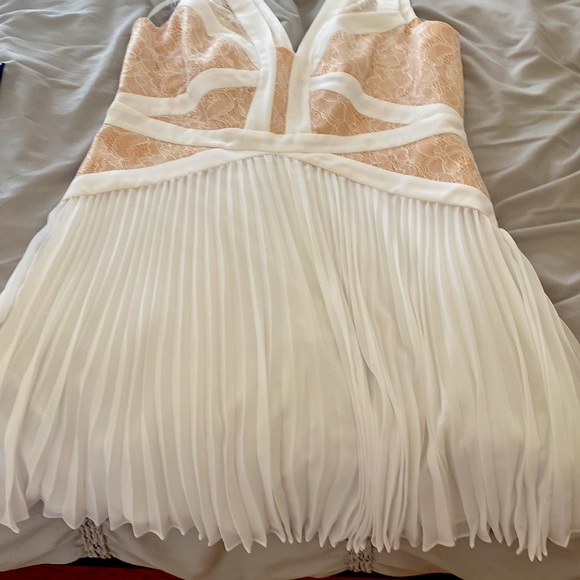 Beautiful, almost new BCBG dress for special occasions! - Picture 7 of 11